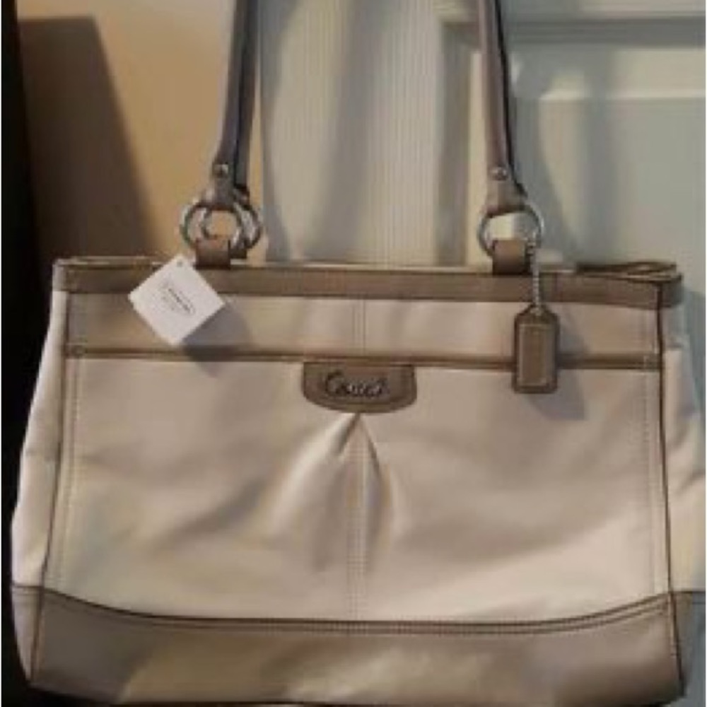 COACH authentic - Park bag F19728 -brand new with tag - color: putty/stone